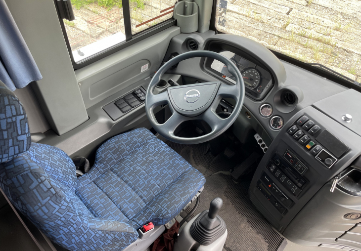 ISUZU Novo  - 10