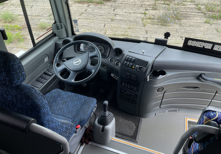 ISUZU Novo  - 11